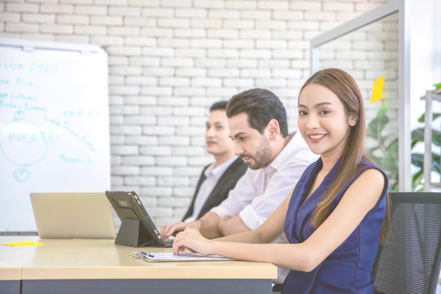 Entrepreneur travaillant sur son projet d'entreprise